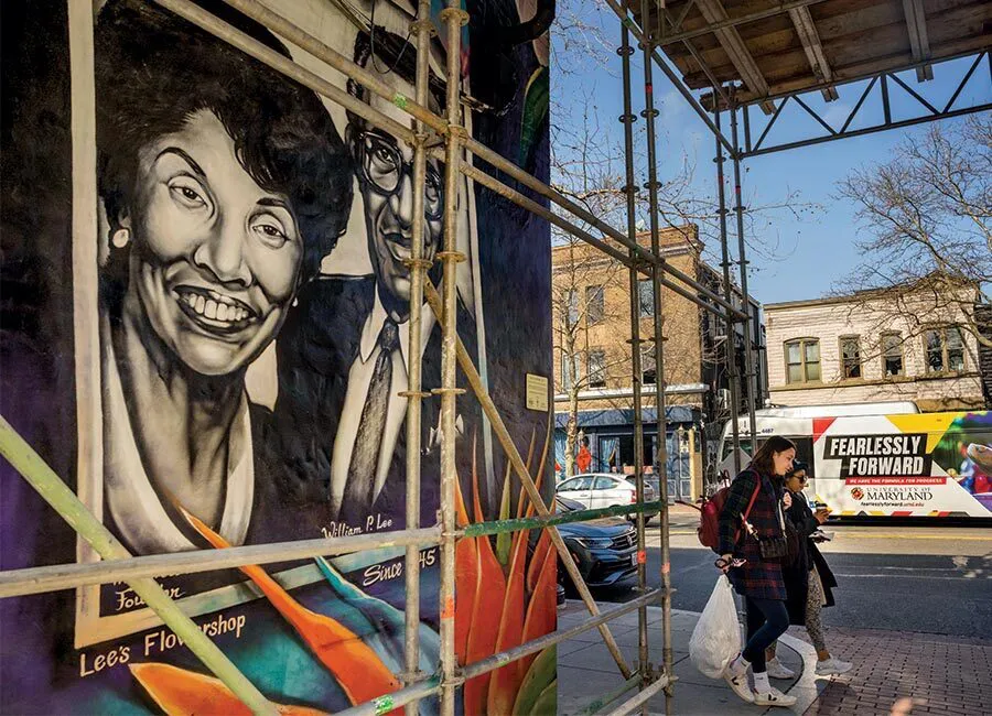 Mural of William and Winifred Lee