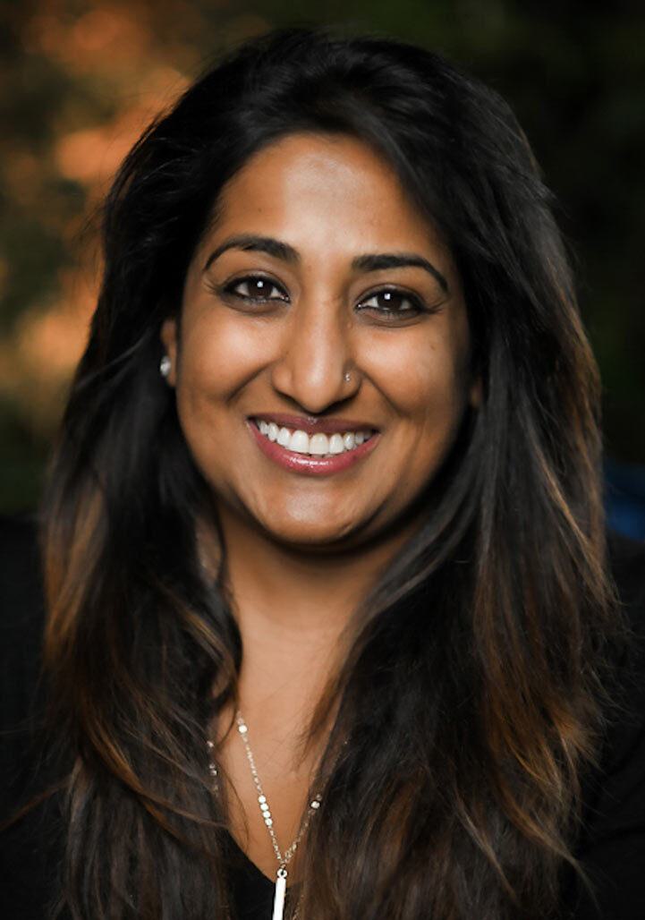 Pallavi Agarwal headshot