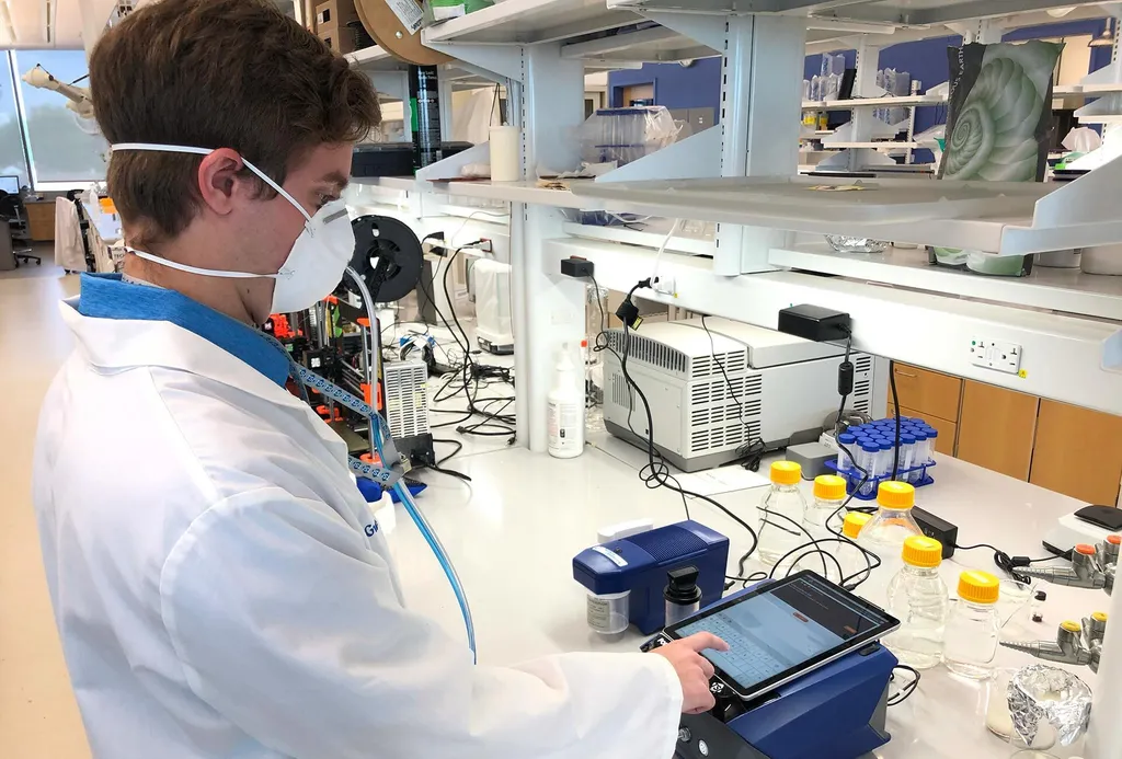 Man working in lab