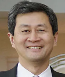 Yang Tao headshot