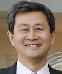 Yang Tao headshot