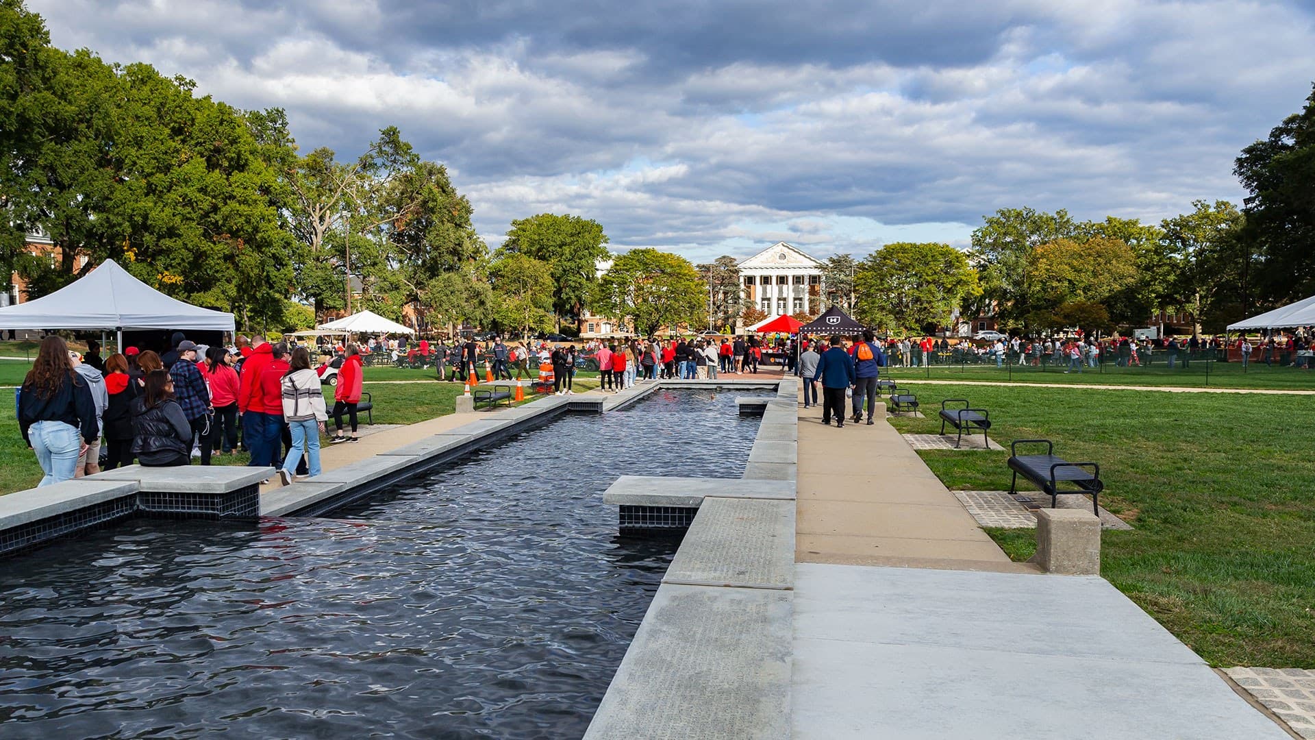 view of McKeldin mall and ODK fountain during family weekend