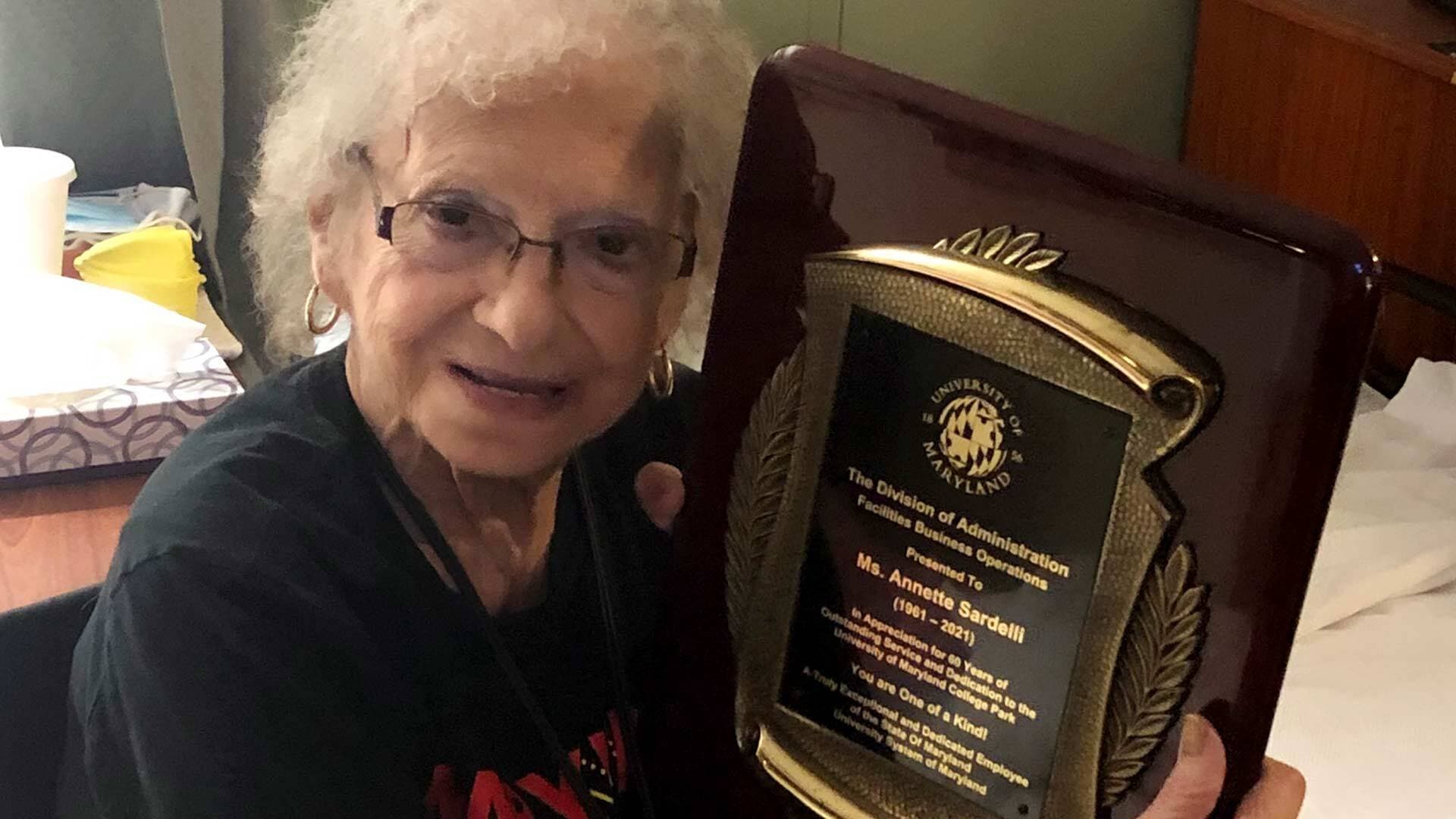 Annette Sardelli with her retirement plaque